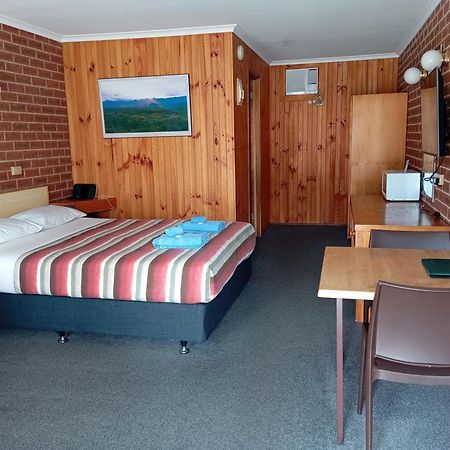 Orbost Country Road Motor Inn Exterior foto