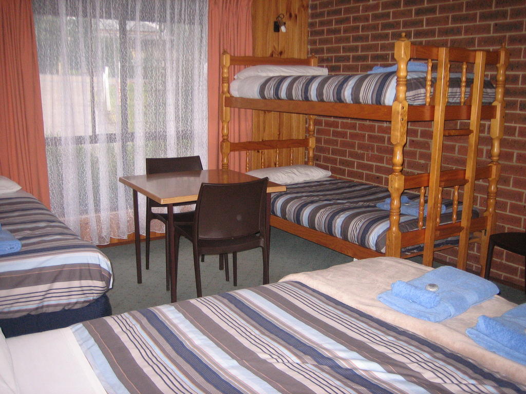 Orbost Country Road Motor Inn Quarto foto